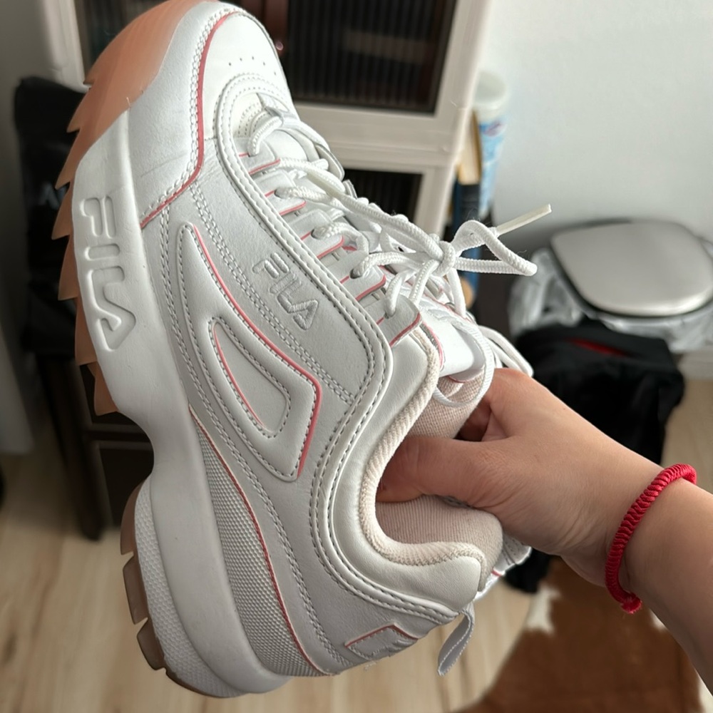 Pink Filas